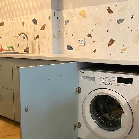Apartment Close To Metro, 8 Minutes To Centrum And Near Airport Warszawa Exteriör bild