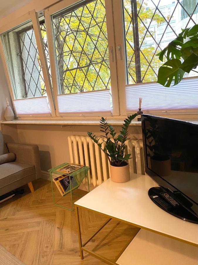 Apartment Close To Metro, 8 Minutes To Centrum And Near Airport Warszawa Exteriör bild